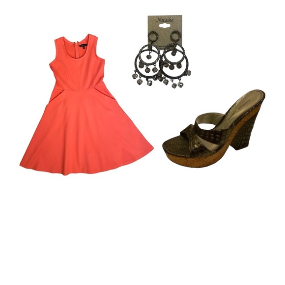 Banana Republic mini dress - Picture 8 of 8